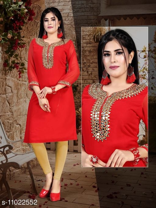 Aakarsha Drishya Kurtis