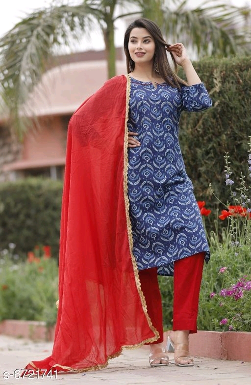 Aakarsha Petite Kurtis