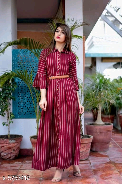 Abhisarika Ensemble Kurtis